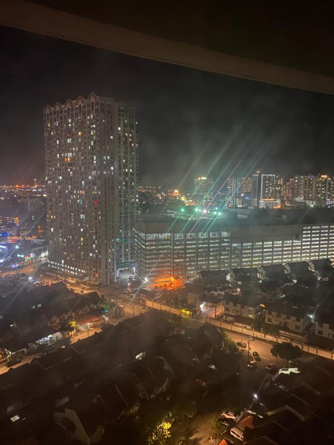 6 Pax 1 Bedroom Near Usm Spice Arena Pantai Specialist Airport Bayan Lepas Exterior foto